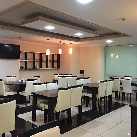 卡拉叶酒店 酒店