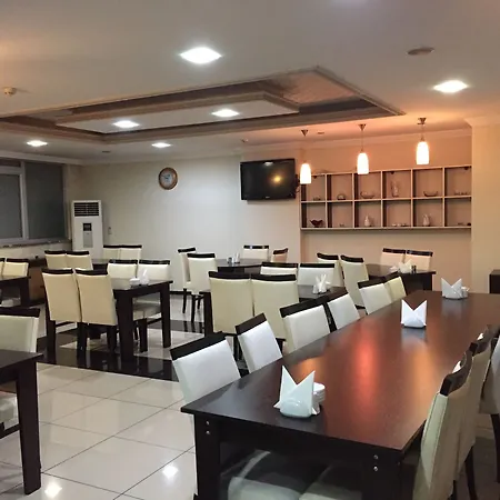 酒店 卡拉叶酒店 3*